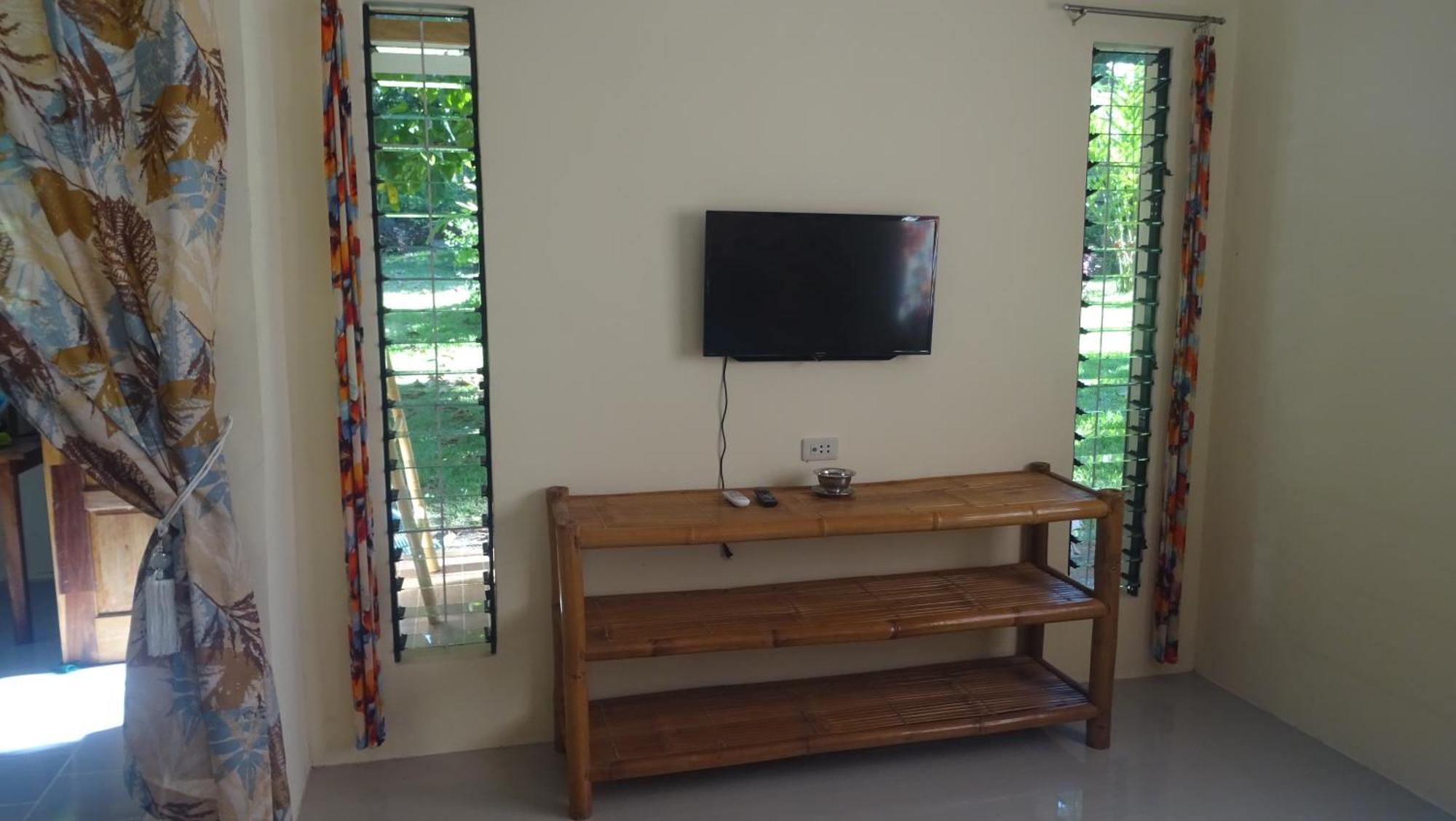 Acacia'S Cottages With Starlink Wifi มัมบาเฮา ภายนอก รูปภาพ